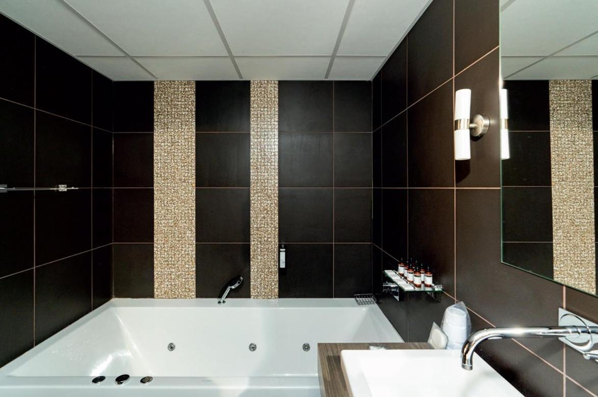 Fac & Spera -Hotel & Spa Tain-l'Hermitage Bagian luar foto